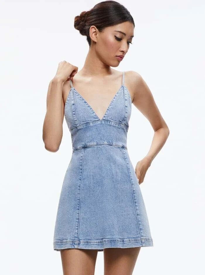 【THE MOZZ】Apple Volume Denim One Piece ALICE & OLIVIA JEANS Carli Empire ROCKSTAR BLUE WASHED Denim