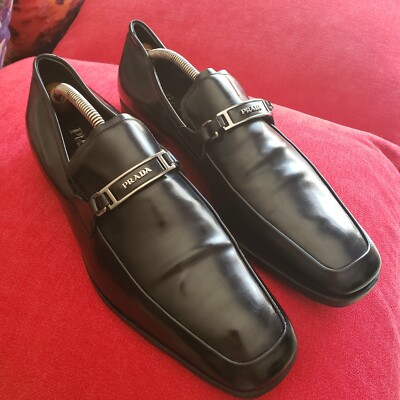 PRADA Black Men display picture 3
