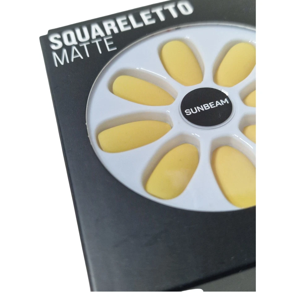 Primark False Nails with Nail Art Extensions Squareletto Autumn Yellow 2g Glue - Image 3 of 4