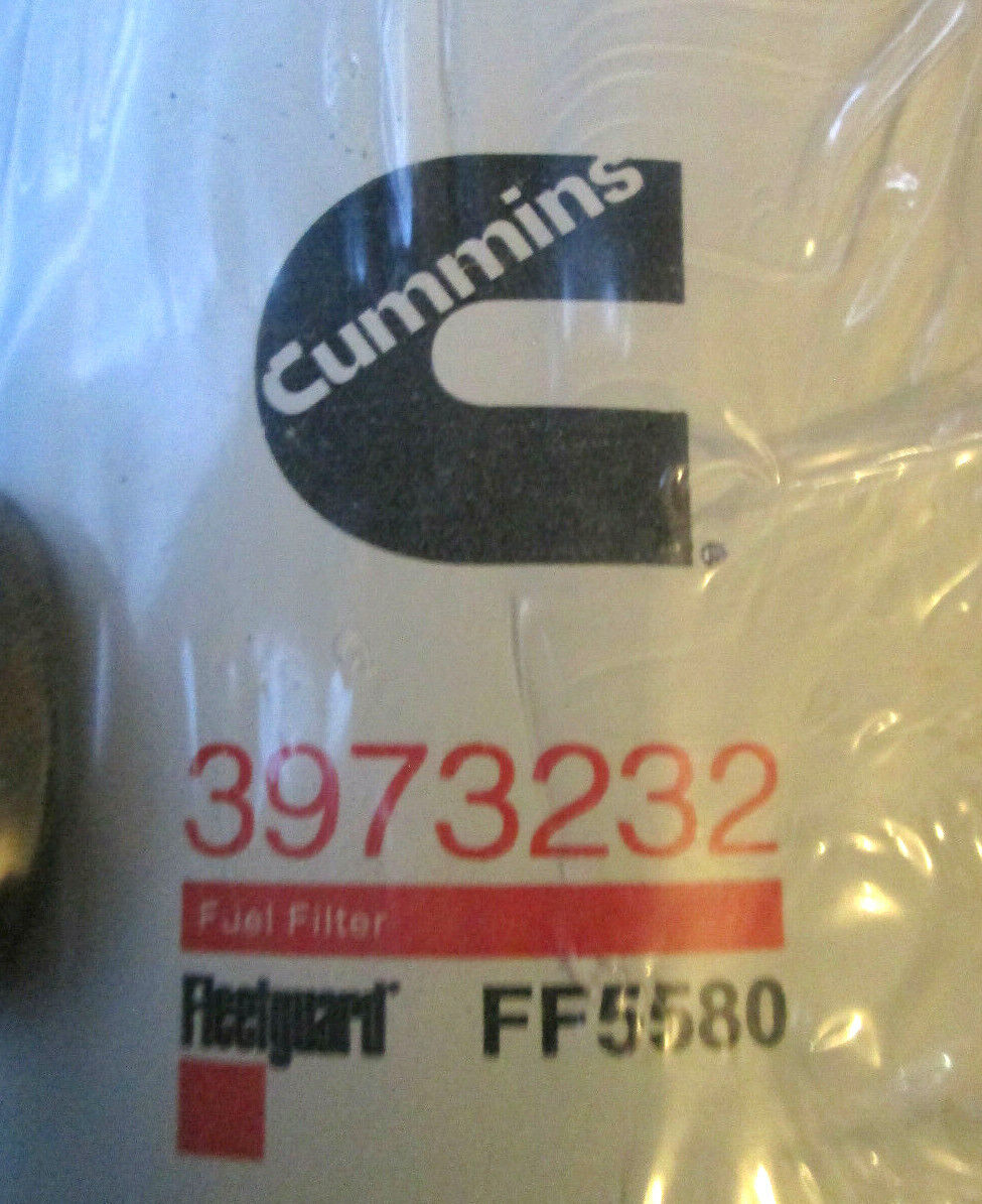 Genuine Fleetguard FS5580 Cummins Fuel  Filter 3973232