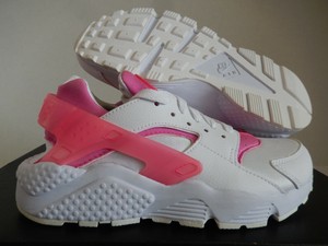 pink and white huaraches