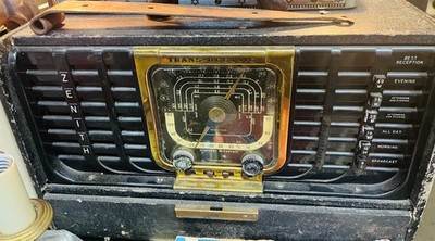 Zenith Trans-Oceanic Tube Radio Shortwave Portable Wave Magnet 1940's