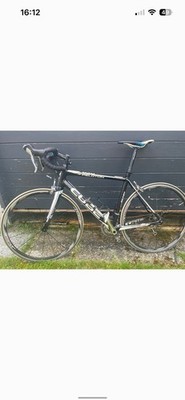 Cube Peloton Rennrad Schwarz/Weiß Rennlenker Kettenschaltung Felgenbremse