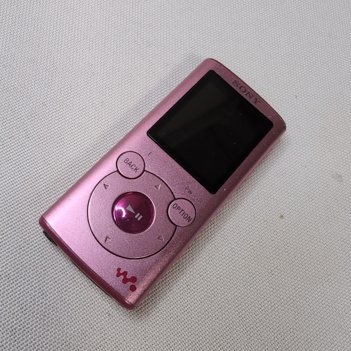 SONY ウォークマン Eシリーズ NW-E052(S) SONY NW-E052 [2GB] 価格比較 - 価格.com