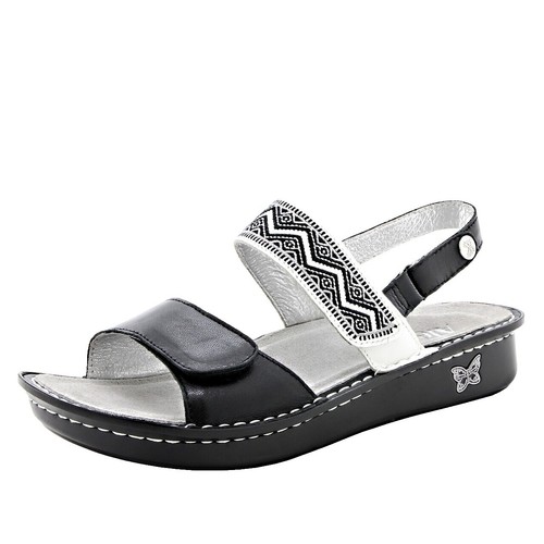 Teddy Fresh Combat Ready Warrior Sandal Multicolored  display picture 1