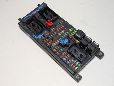 2010-12 LR4/ RANGE ROVER L320 BODY CONTROL MODULE FUSE BOX AH22-14F041-BE