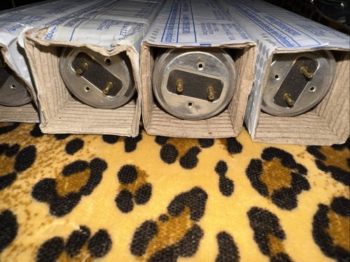 GE F14 T12 GE Cool White Tube Bulb 15” Garage & Basement (4 PACK) 1438 - Picture 2 of 4