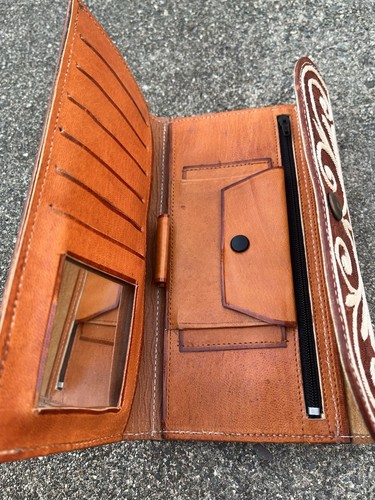 Mexican Wallet Clutch Brown Leather White Embroidered Trifold Rare - Picture 5 of 7