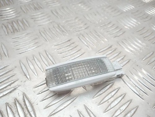 VW PASSAT Variant B5 3B6 Andere Teile des Innenraums 3B0947113 1.90 31337071