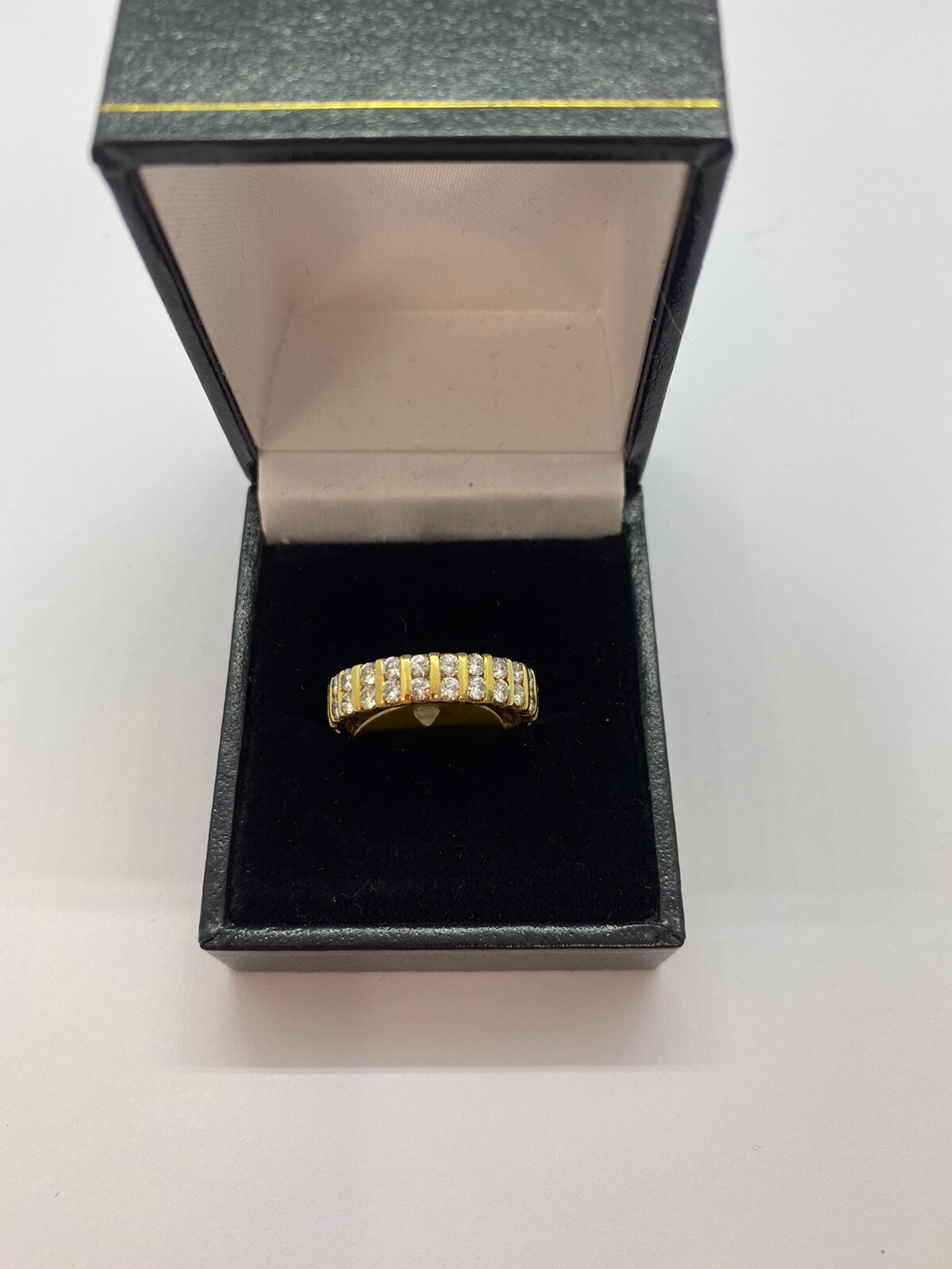 Stunning Twin Row Diamond Full Eternity 2.20ct Size N-O 18ct yellow gold
