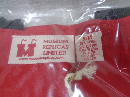 MUSEUM REPLICAS LIMITED Style 100510 FAIR MAIDEN'S OVER DRESS ~ S/M ~ RED ~ NEW - Picture 4 of 5