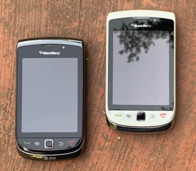 携帯電話本体 BlackBerry Torch 9800Unlocked Blackberry Torch 9800 Unlocked Phone with 5 MP Camera, Full