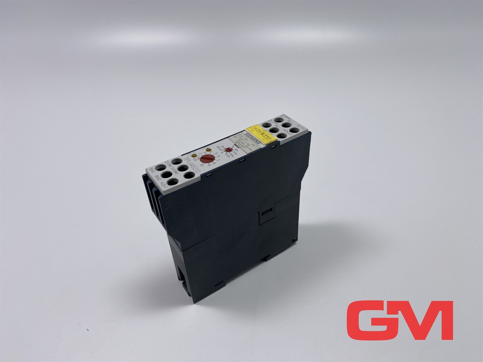 Siemens Time Relay 7PU4620-0BN20 8 Areas 0.05s - 10h 24V AC/DC