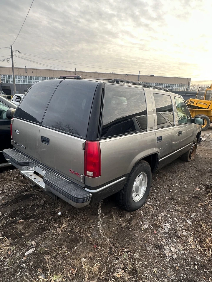 Diferencial portador delantero GMC YUKON 92 93 94 95 96 97 98 99 00 Foto 4 de 4