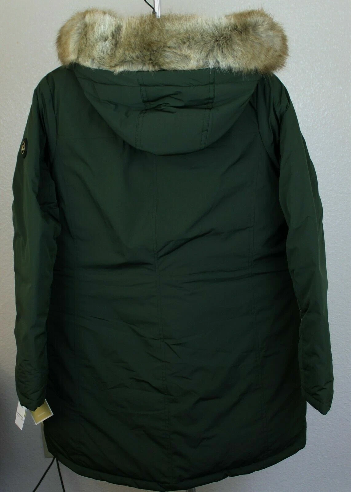 Cappotto a giacche nuovo con etichette Michael Michael Kors cappuccio pieno di etichette prezzo al dettaglio $330