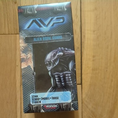 Alien Royal Guard AVP PRODOS Spiele. Nagelneu Versiegelt.