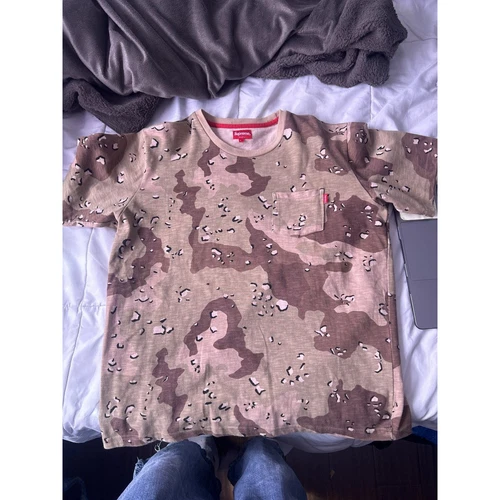 Tee shirt de poche suprême