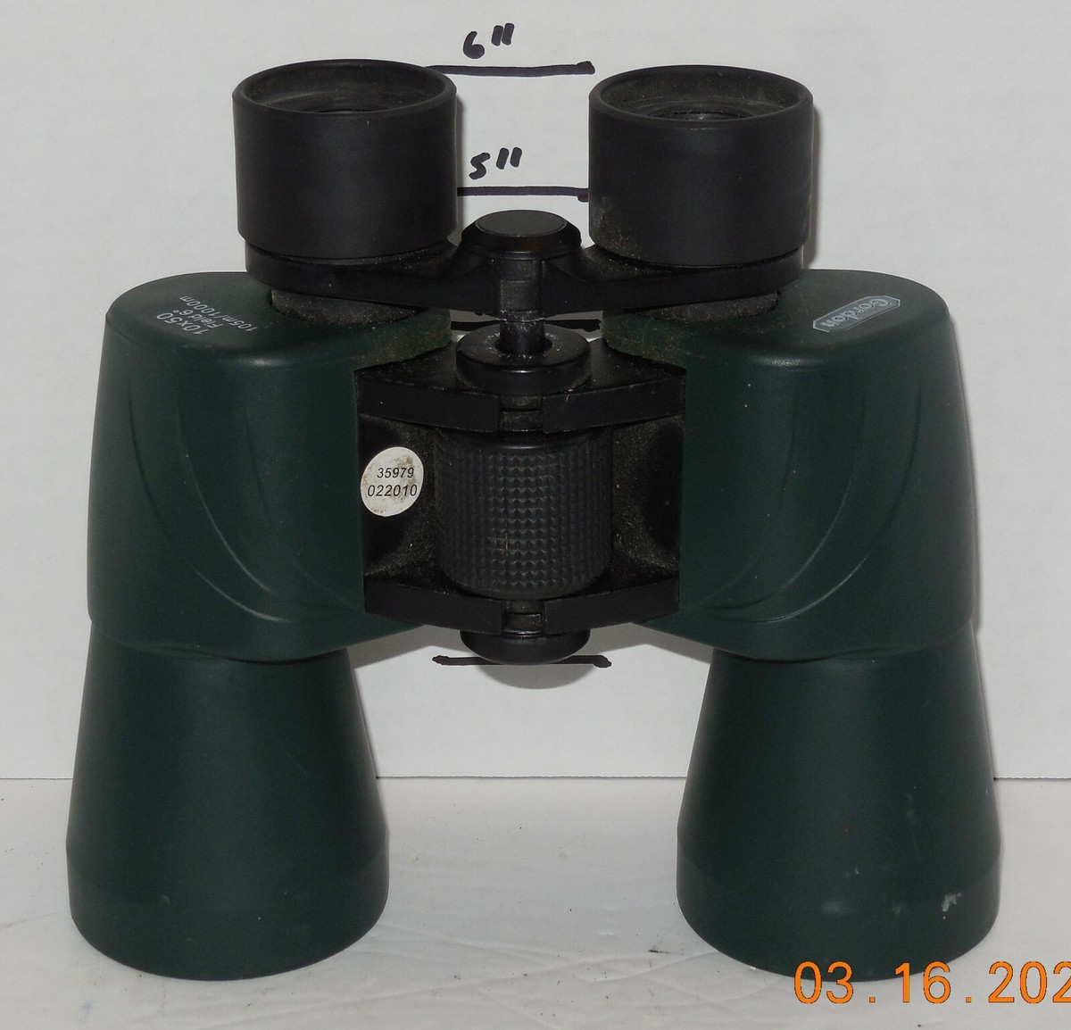 Gordon field of view 10 X 50 105m 1000m Binoculars UK