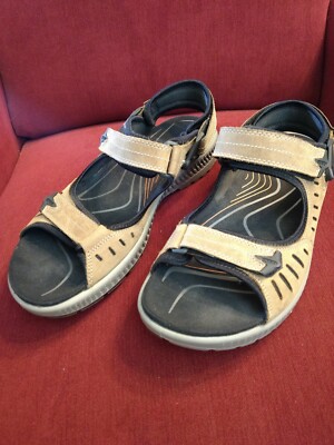 Ecco Men's Size 11 Yak Sandals Leather Black/Taupe 