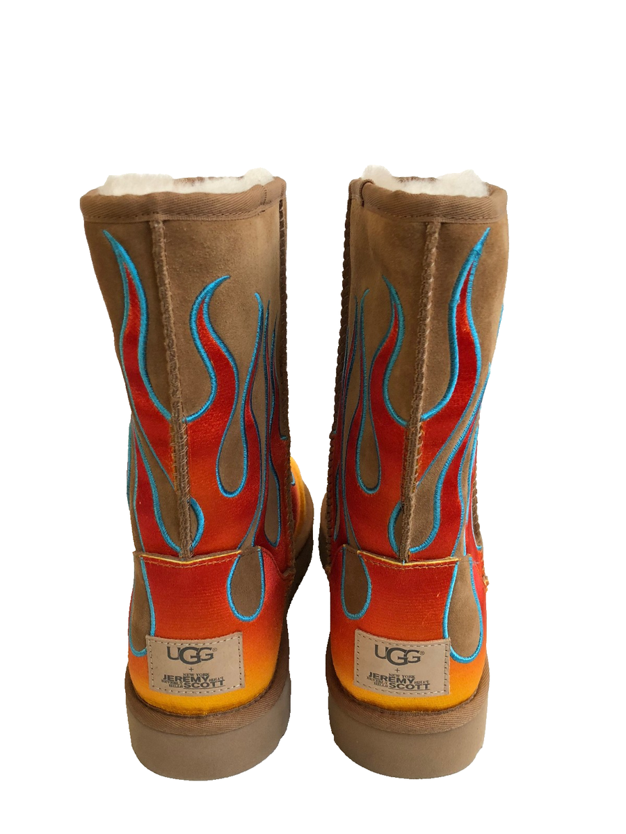 UGG X JEREMY SCOTT CLASSIC SHORT FLAME CHESTNUT BOOTS US 13 / EU