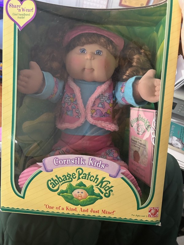 Mixed Lot of Collectible Vintage Dolls – Mint in Box