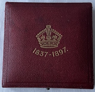 Case For A Royal Mint 55 mm Queen Victoria 1837 1897 Diamond Jubilee Medal (A).