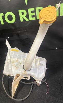 #ad 2015 Legacy Washer Reservoir Bottle Assembly $59.99