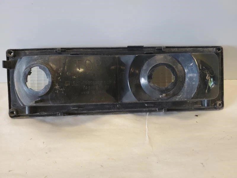 Lámpara de estacionamiento/giro delantera izquierda lado del conductor 1988-1989 Chevy/GMC 1500 2500 3500 Foto 2 de 2