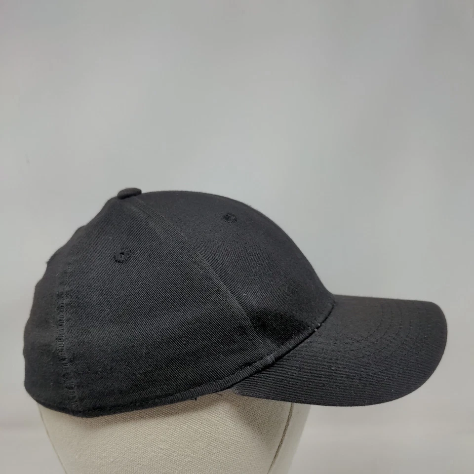Sombrero ajustado Umbro negro OSFA ligero bordado orificios ventilados 6 paneles Foto 4 de 4