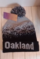 Lida Collection Unisex OAKLAND Beanie Warm Winter Hat Black Gray Pom Pom NWT