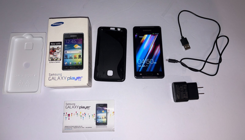 Samsung Galaxy Player 4.2 - 8GB - Digital Media MP3 Player w/original Box Works!