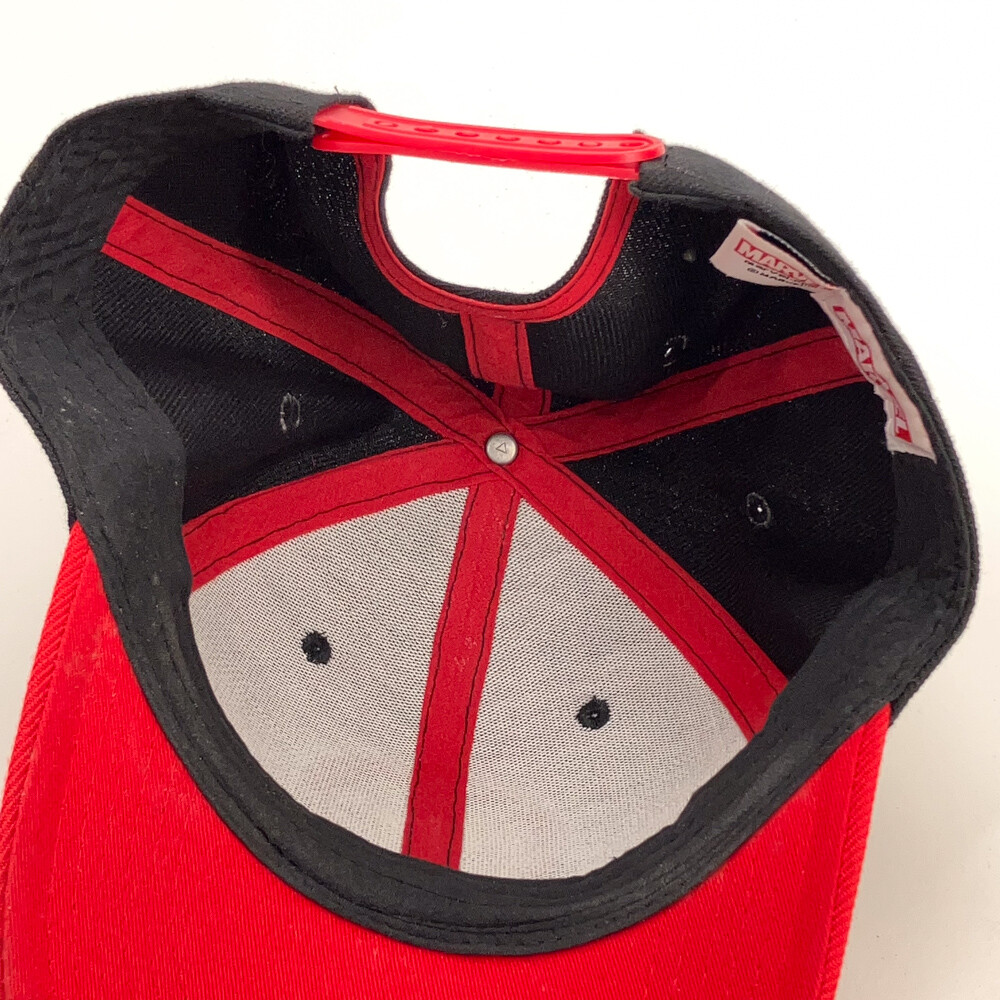 Deadpool black red baseball hat - image 4