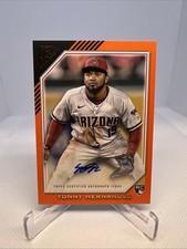 Rookie Auto Orange /25 2022 Topps Gallery Yonny Hernandez #RA-YH Auto RC