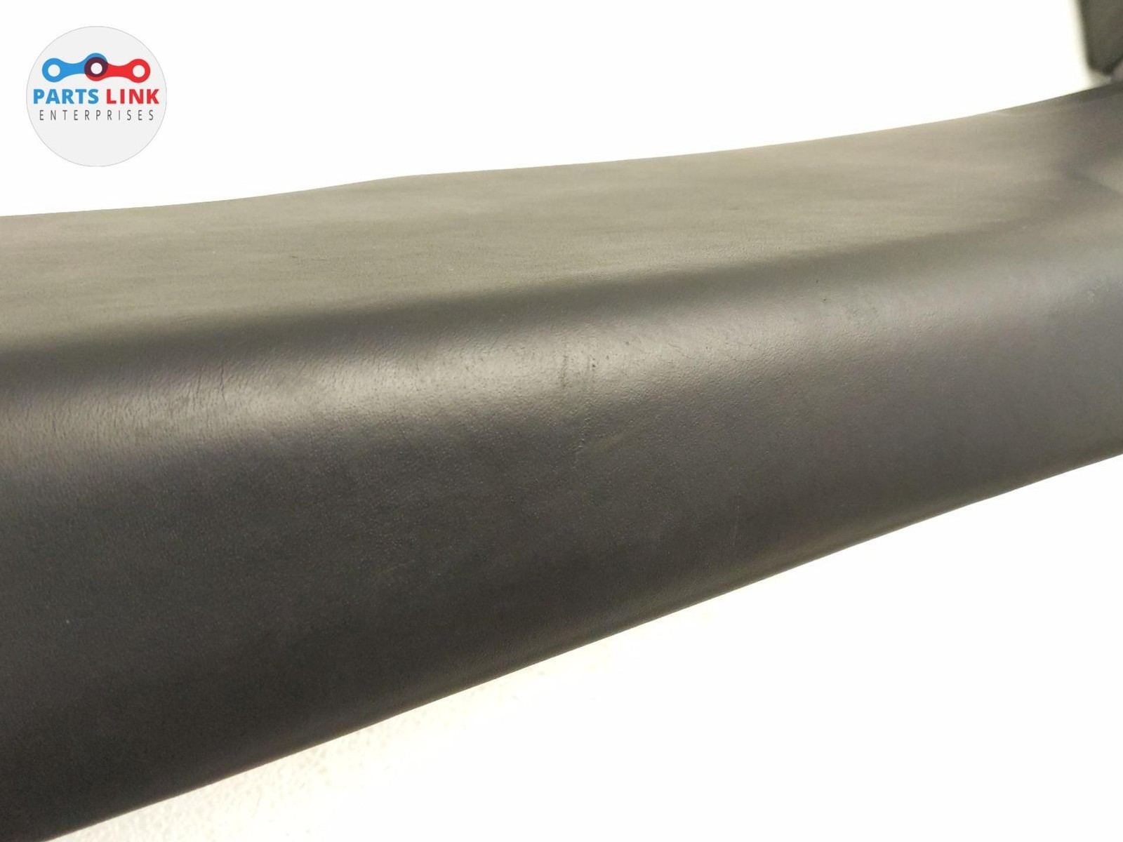 2016-20 BENTLEY BENTAYGA LEFT B PILLAR TRIM PANEL SCUFF STEP MOUNT EBONY SET 636
