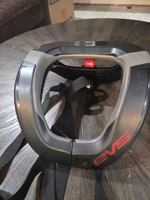 Motorcross Neck Brace (EVS R4 Race Collar Adult/Youth Size)