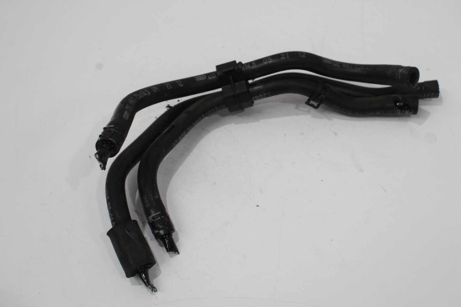Seat Exeo 2.0TDi Diesel Fuel Pipe Hoses 3R0201214 thumbnail 4