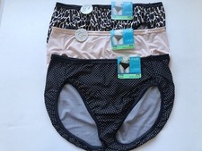 NWT Vanity Fair Illumination Hi-Cut Panties 13108 Size 8 XL 3 PAIRS