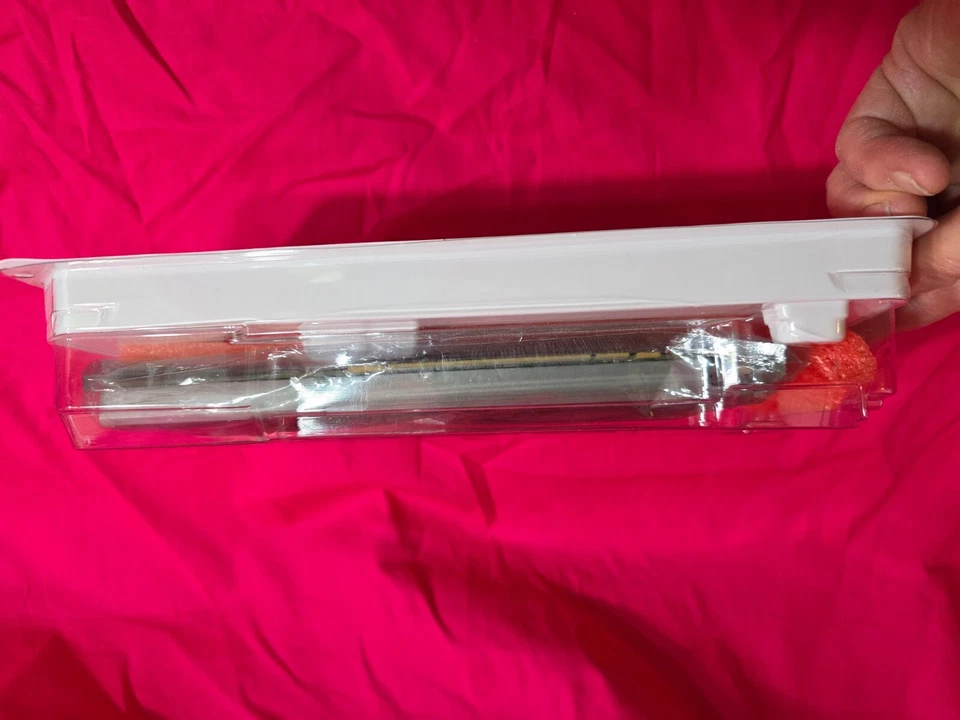 PNY Quadro 4000 2GB GDDR5 PCI-E Graphics Card- VCQ4000-T - Image 3 of 3