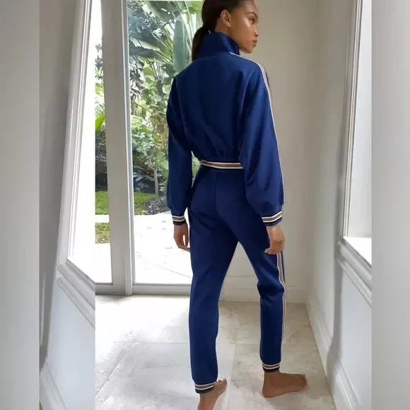aritzia rocket crop track jacket