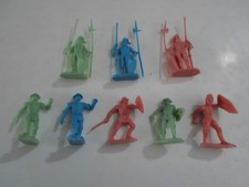 SERIE N.8  SOLDATINI IN PLASTICA    SOLDATI   MILITARI MEDIOEVO  - VINTAGE