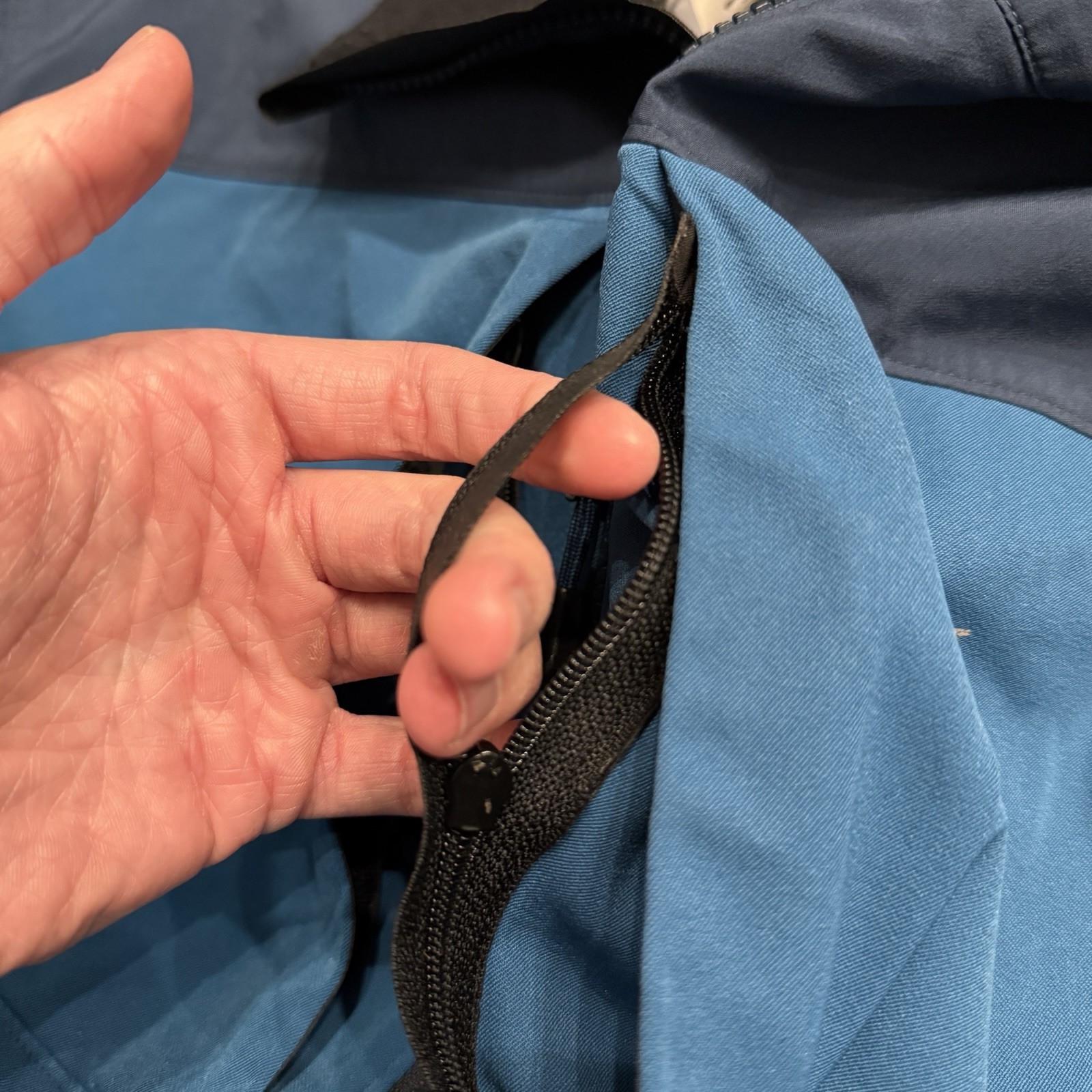 RARE Blue Vintage Arcteryx Gore Tex Alpha Pelican Comp Jacket Made in Canada thumbnail 7