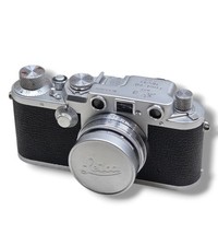 Vintage Leica DRP Ernst Leitz Wetzlar Camera w/ F 5cm 1:2 Summarit Lens Look