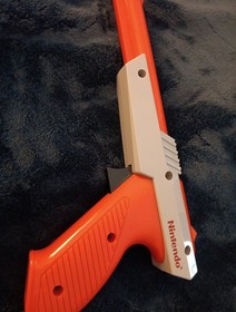 Nintendo (NES) Game Console with controller and games lot! (See description)