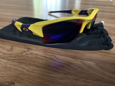 oakley flak jacket 2