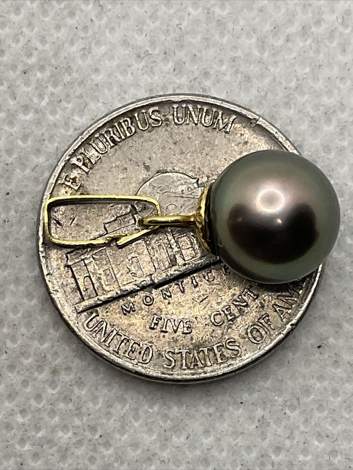 TINY ELEGANT Solid 18K (750) Yellow Gold Black Ta… - image 6