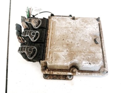 8200211711 0281010637 Steuergerät Motor Computer (Motorsteuergerät) f UK1673019-47