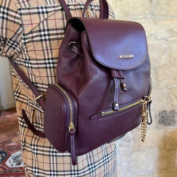 MICHAEL KORS CARGO JET SET MEDIUM BACKPACK GOLD CHAIN LEATHER TRAVEL NWT Bordeau Michael Kors Jet Set Item Large Signature Pvc Chain Backpack  main image 4