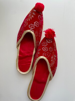 Rote Babouche Henna Nachtschuhe mit silberner Blumenstickerei - EU37, UK4