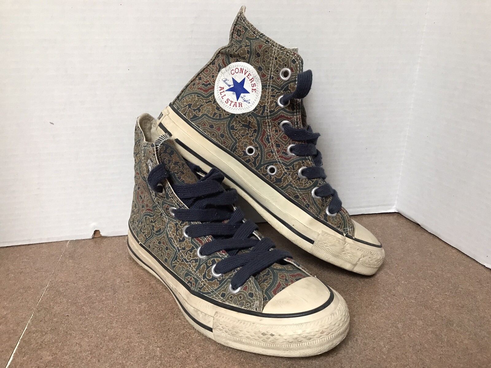 converse mens green