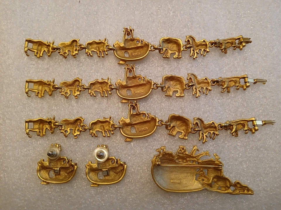 Vtg Gold Tone Noah Ark Animal Bracelet Pin Earrings Christian Gift Jewelry 6 Pcs - Image 3 of 3
